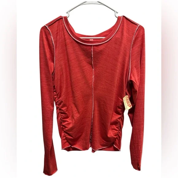 NWT FP Movement Right on Run Layer in Winterberry - Picture 7 of 9